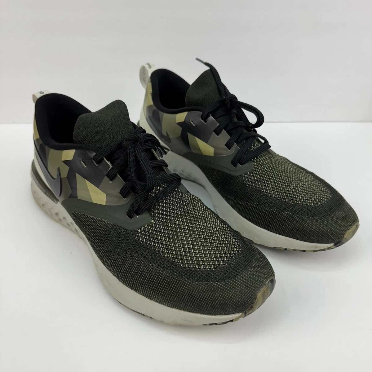 adidas gazelle silver green womens Nike Ava Rover Shoes