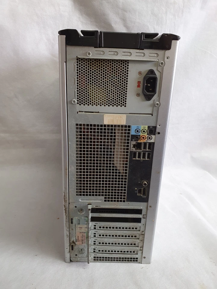 Dell XPS 420 DC01L PC Intel Core 2 Quad Q6600 3 GB DDR2 senza HDD - Immagine 4 di 4