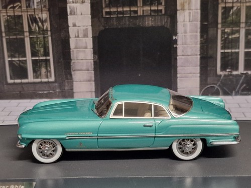 MATRIX SCALE MODELS 1/43 - PLYMOUTH EXPLORER GHIA COUPE 1954