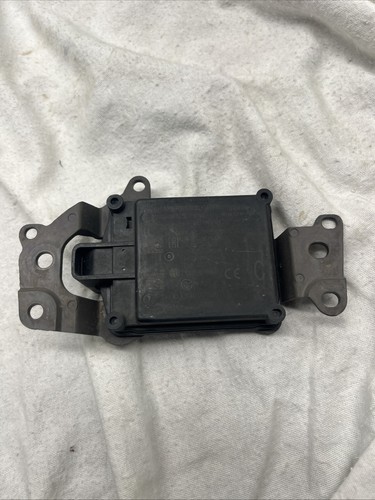 2018 - 2020 88210-06120 Toyota Camry Front Distance Adaptive Cruise Wave Sensor