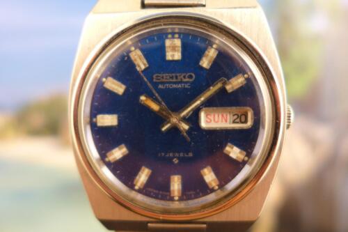 Classic Blue Dial 37mm SS Seiko  6308 8830 Day/ Date Automatic - Picture 1 of 1
