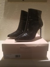 BCBG Generation Helen Smooth Heels, Size 8.5