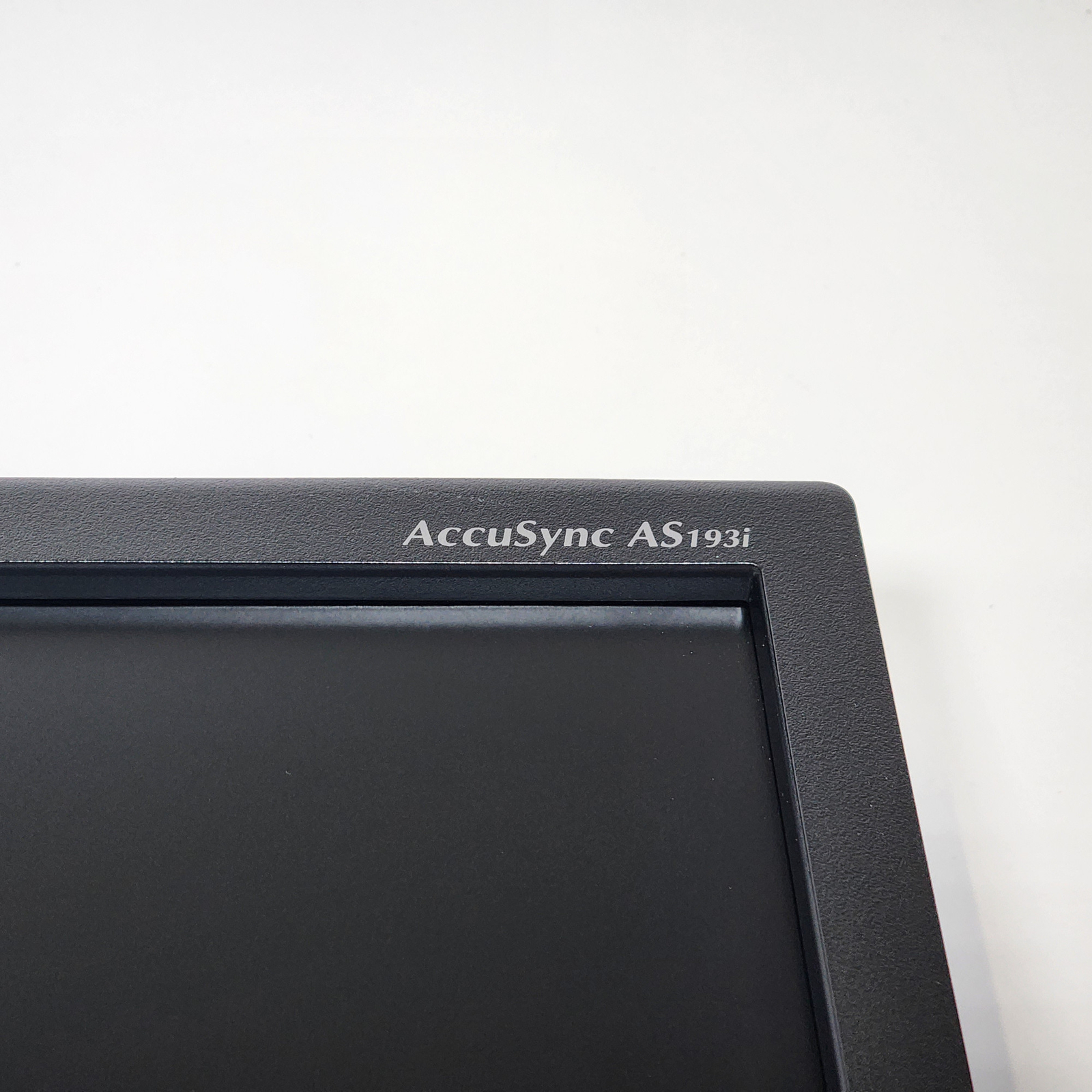 NEC AccuSync AS193i 19