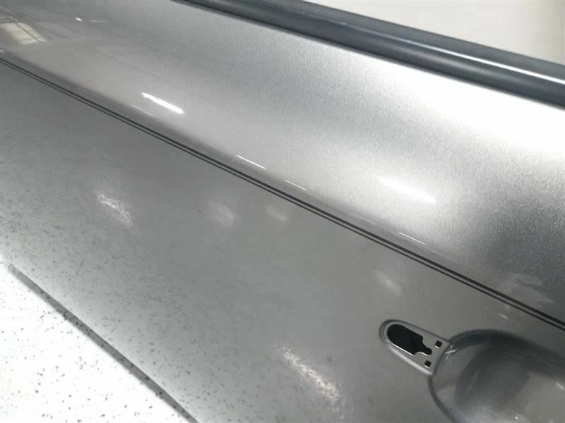 Carcasa puerta trasera izquierda KIA FORTE 2011-2013 Foto 4 de 4