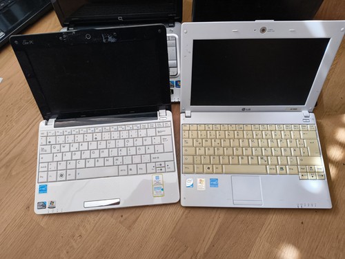 4x Mini Laptops mit RAM + Akku Preis für alle