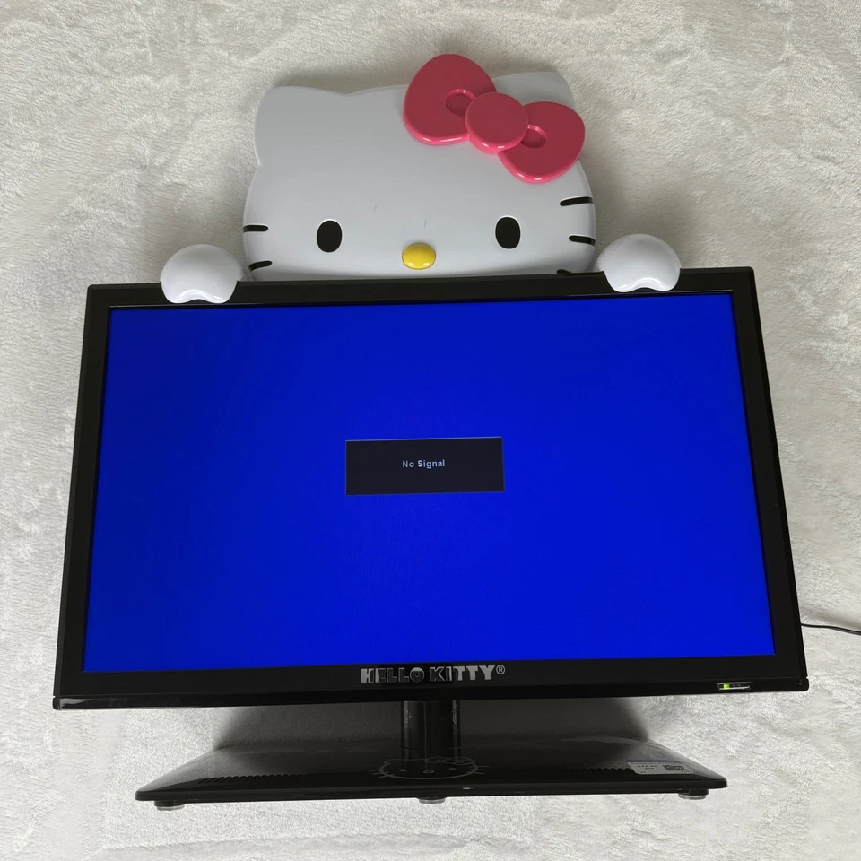 Hello Kitty Sanrio 19 Inch LED TV Monitor 2013 KT2219MBY Pink Bow Anime Cute - Image 2 of 4
