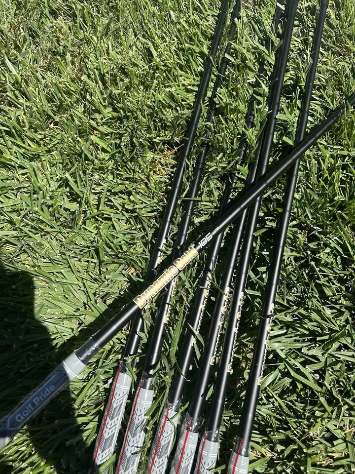 * LOW STOCK * TaylorMade P790 Chrome Iron Set - 4 to PW - - Image 2 of 4