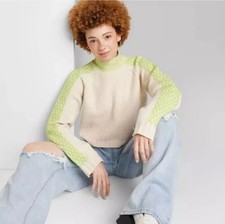 WILD FABLE Sweater Womens Size XS Cropped Off-White Mock Turtleneck Boxy 22 