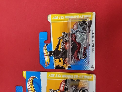 2012 Hot Wheels Premier 30/247 - HARLEY-DAVIDSON FAT BOY - Yellow And Red - Picture 9 of 10