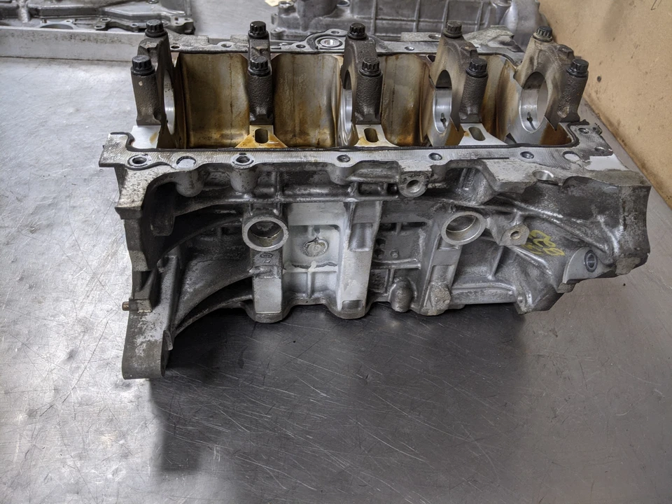 Bloque de cilindros de motor para Hyundai Accent 1.6 311N32BU00 12-19 gasolina Foto 3 de 4