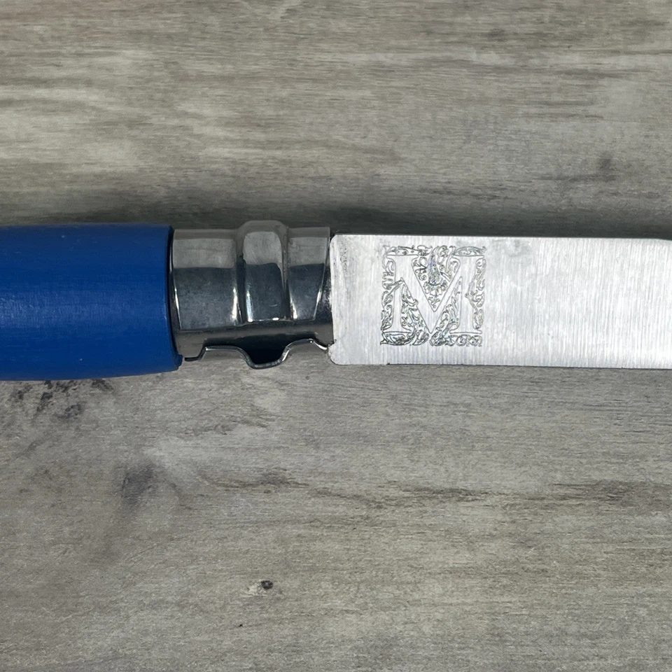 Opinel Inox No 7 锁刀带蓝色木质手柄法国萨沃伊制造 — 第 4/4 张图片