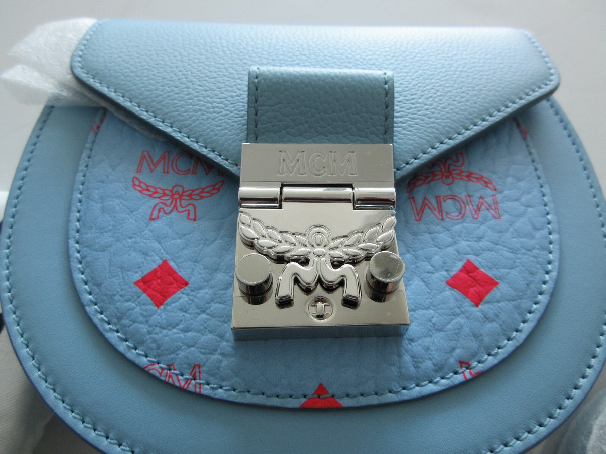 ★ MCM ★ PATRICIA ショルダーバック MCM Women's Patricia Visetos Crossbody Mini Bag