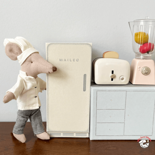 Maileg Chef Mouse with Soup Pot Spoon Adorable Culinary Playset Free Shipping - Picture 5 of 9