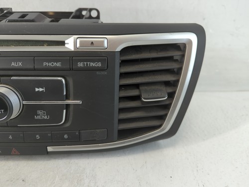 Receptor de radio reproductor de CD Honda Accord Am Fm 2013-2015 P1Q6Q - Imagen 6 de 9