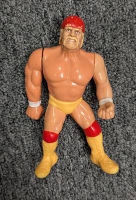 WWF Hasbro Action Figure Hulk Hogan Series 5 1993 WWE Pro WWF Hasbro Action Figure Hulk Hogan Series 5 1993 WWE Pro