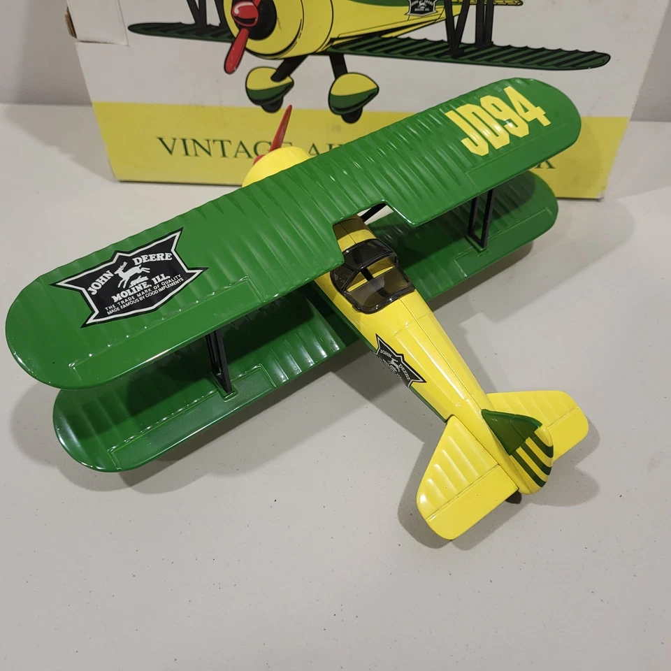 VTG John Deere Bi-Plane Airplane Piggy Bank 37516 Die-Cast Metal NEW in Box - Image 4 of 4
