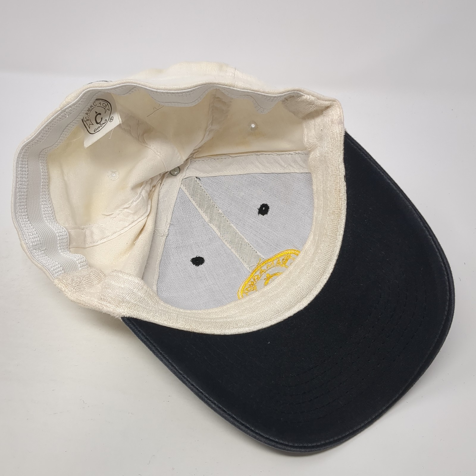 Camacho Cigars Fitted Baseball Hat Multicolor One… - image 7