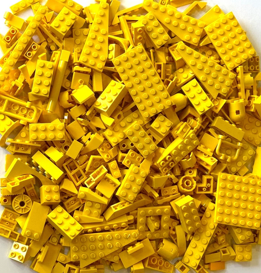 Bulk lot of 100 YELLOW LEGO Pieces Bricks Blocks Slopes Plates Free Shipping - Image 2 of 4