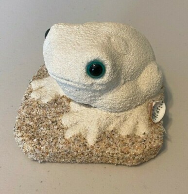 4  Frog Statue Figurine Gift & Home Decor White. Has Mazatlán listed on it. 