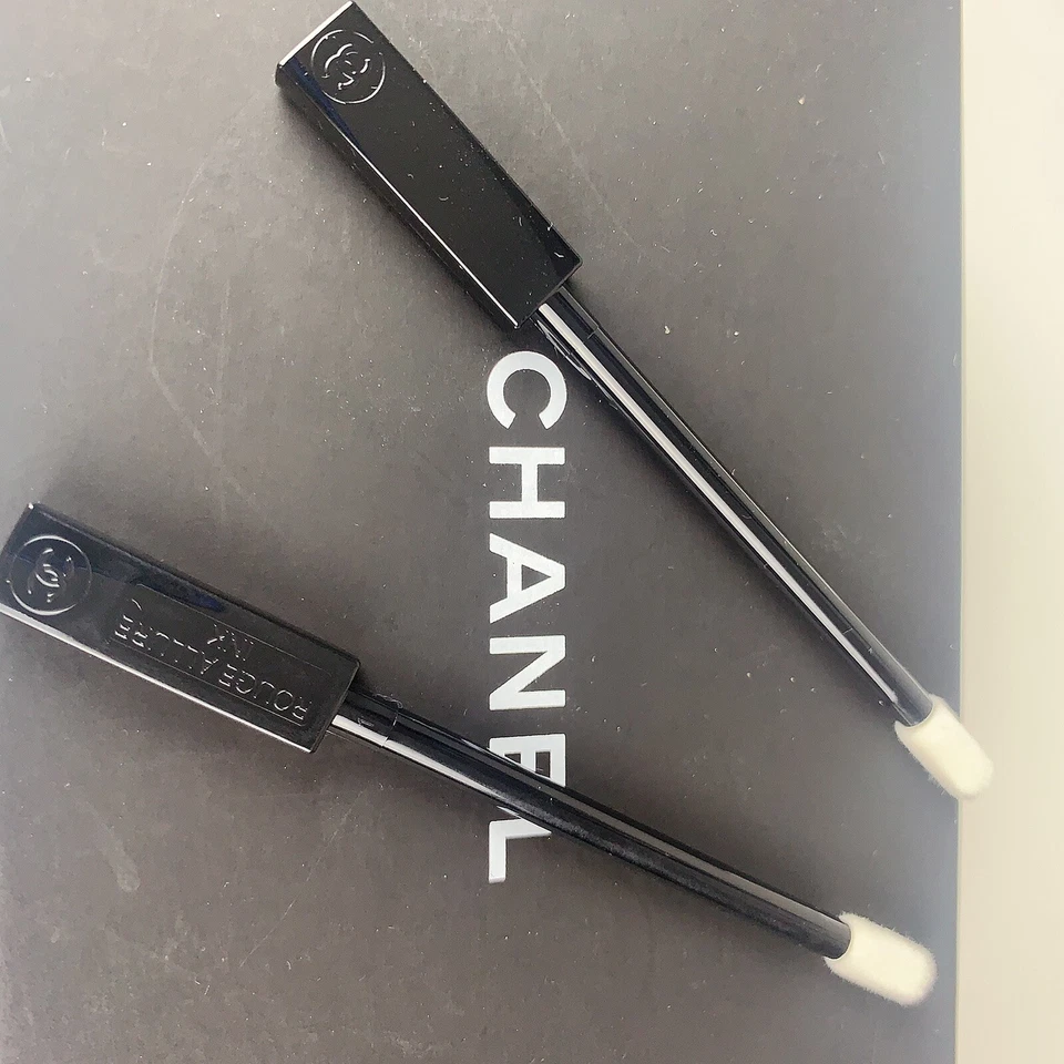 Набор из 10 аппликаторов/щеток для блеска губ CHANEL Rouge Allure Ink (одноразовые) - Изображение 3 из 4