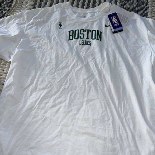NWT Nike NBA Boston Celtics Courtside Men’s White T-Shirt DR6312-100 Sz S $42