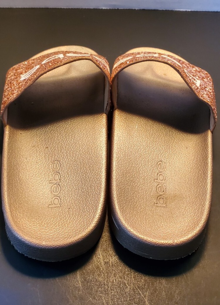 Bebe Women's Fraida Size 8 Rose Gold Glitter Sandals Slides Cute