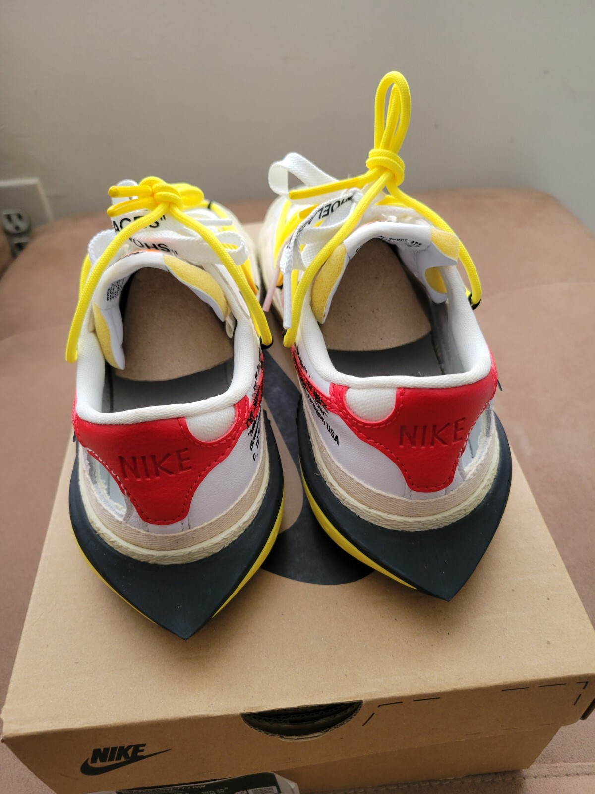 OFF WHITE X NIKE Taglia 6 5 Nike Off White x Blazer Basso Bianco Università Rosso