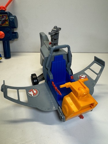 Vintage Kenner Real Ghostbusters Toys: Ecto-2; Goggles; PK Meter; Ghosts - Picture 14 of 20
