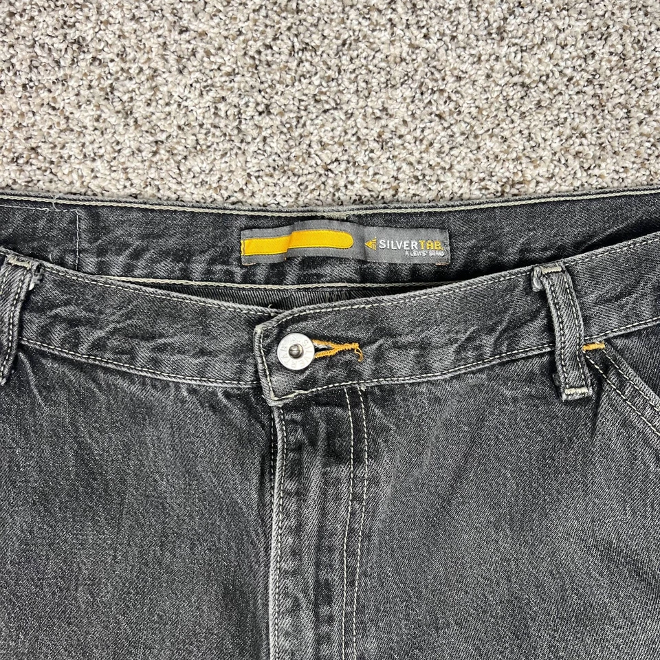 Levis Silvertab Shorts Men Size 38 Black Carpenter Denim Cargo Baggy Vintage Y2K - Image 3 of 4
