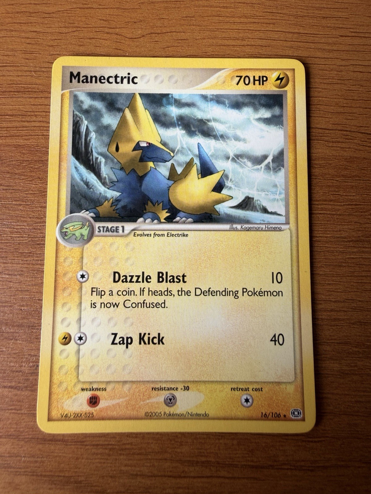 Manectric 16/106 - Emerald - Non-Holo Rare Pokemon Card