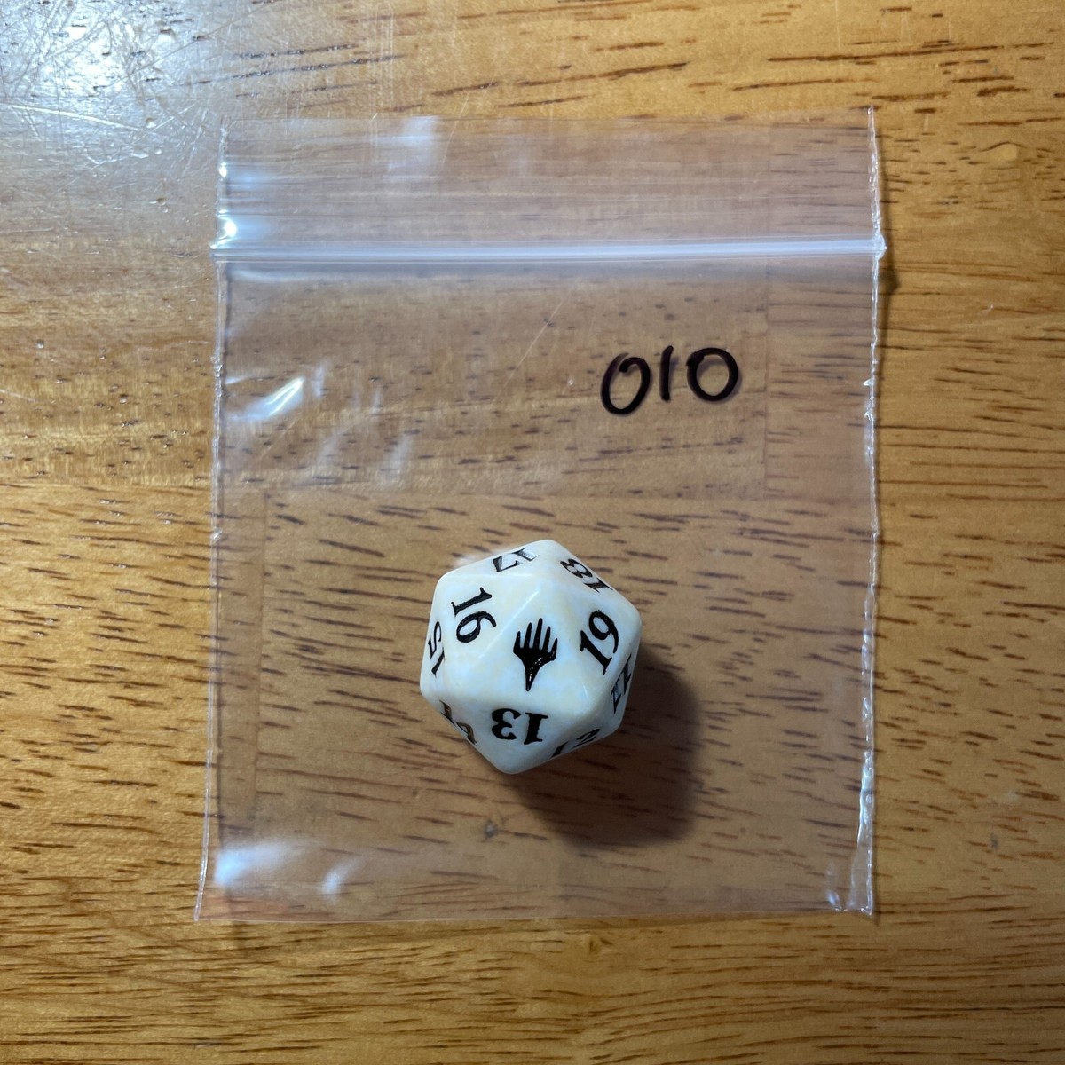 🎲 MTG d20 Spindown 20-sided Life Counter die dice Planeswalker Symbol  White 010