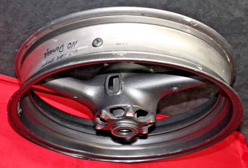 Llanta delantera Honda CBR954RR 2002-2003 #5307 Foto 3 de 4