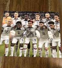 USA Mens Soccer Signed Team 11x14 Photo USMNT Weston Tim Antonee PROOF