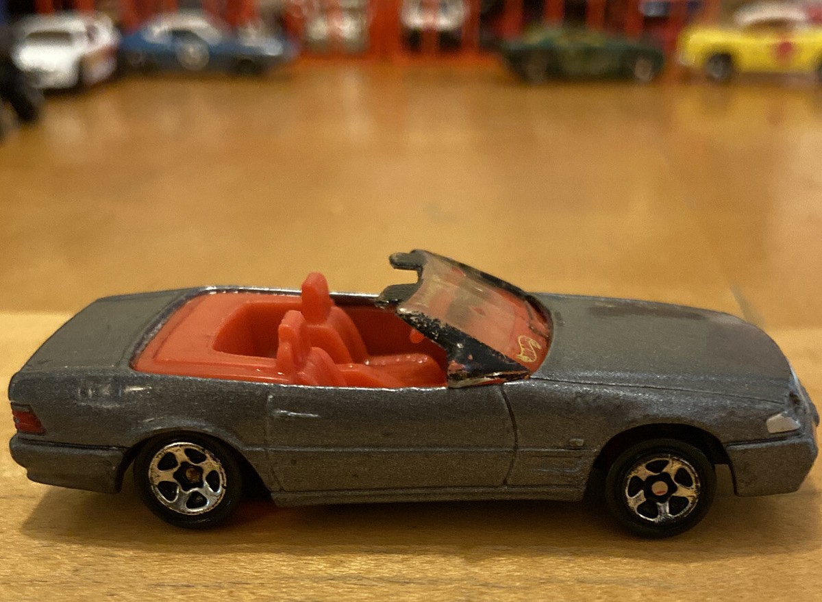 Vintage 1989 Mercedes Benz 500SL Convertible Hot Wheels Rare