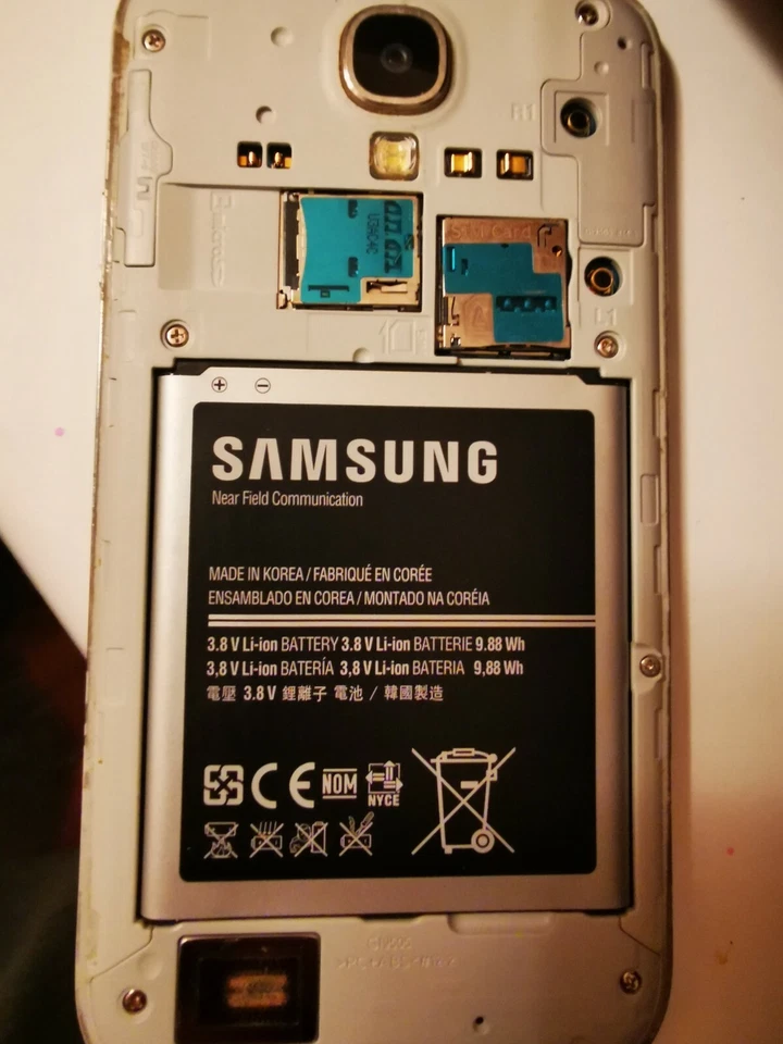 Samsung Galaxy S4 GT-i9500, 16Gb, Foto 2 von 5