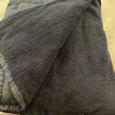Eddie Bauer Premium Goose Down Fleece Throw Blanket Green Blue
