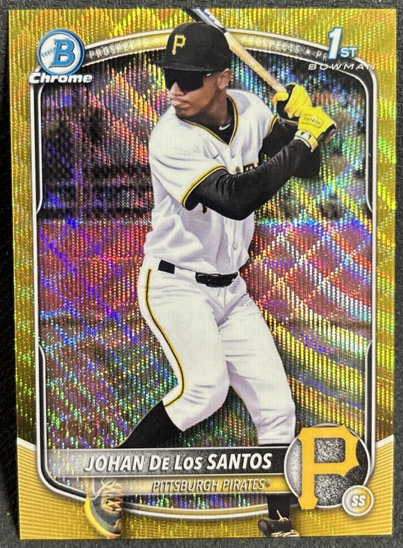 2025 Bowman Chrome Johan de Los Santos 1st Prospect Gold Wave Refractor /50