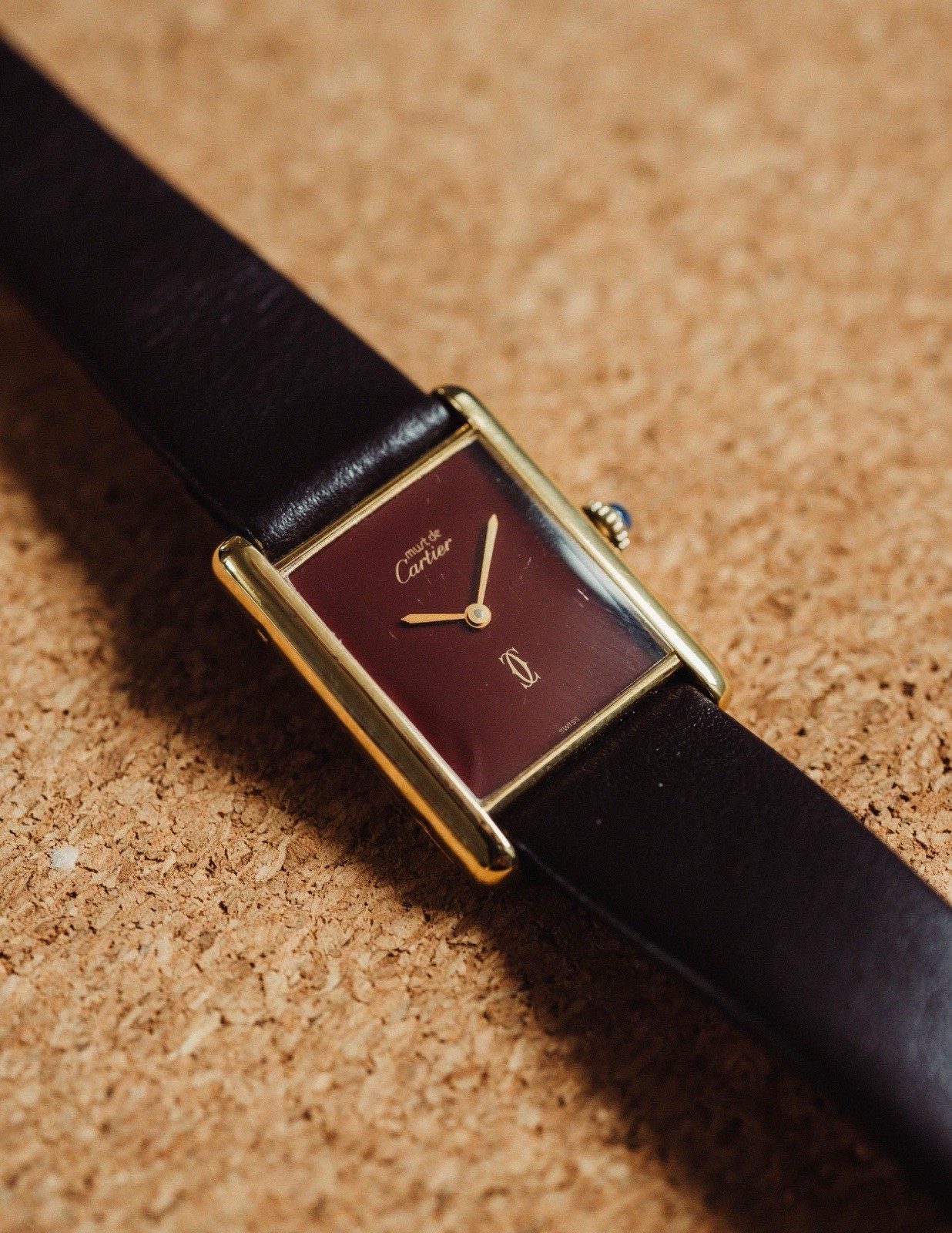 Must De Cartier Large Mechanical Burgandy Dial