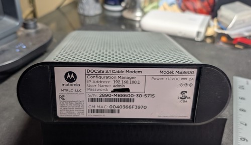Motorola MB8600 DOCSIS 3.1 High-Speed Cable Modem & Cables - Picture 2 of 8