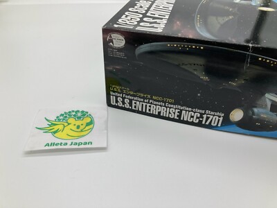 Star Trek 1/850 U.S.S. ENTERPRISE NCC-1701 Plastic Model Kit