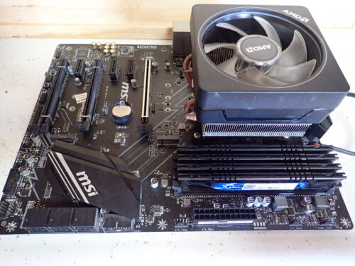 Scheda madre MSI X470 Ryzen 3950X CPU 32mb CL14 RAM DDR4 ATX computer combo nudo - Foto 3 di 4