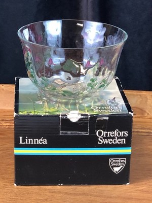 Vintage Orrefors Sweden Eva Englund LINNEA CRYSTAL BOWL w/ Wild Flowers Sweden