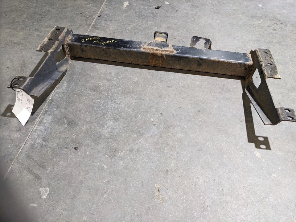 Enganche de remolque para Chevy Express GMC Savana 1500 2500 3500 1177587 1996-2023 Foto 2 de 4