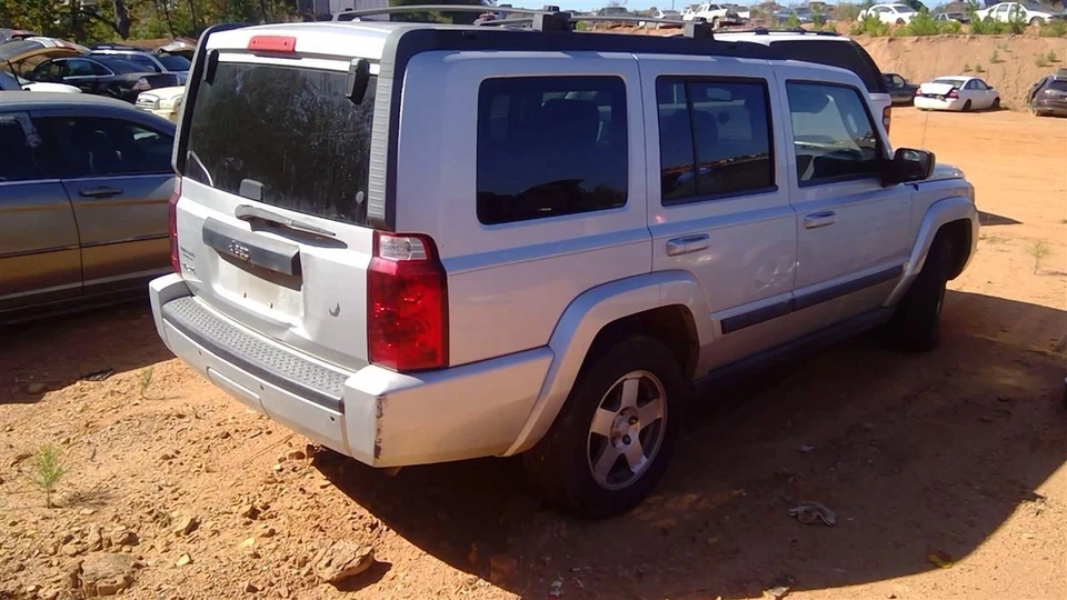 Corner/Park Light Fog-driving Bumper Mounted Fits 05-10 GRAND CHEROKEE 260241 - Image 3 of 4