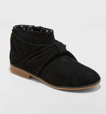 GIRLS CAT  JACK MICROSUEDE TWIST BOW DETAIL SIDE-ZIP ANKLE BOOTIE, BLACK