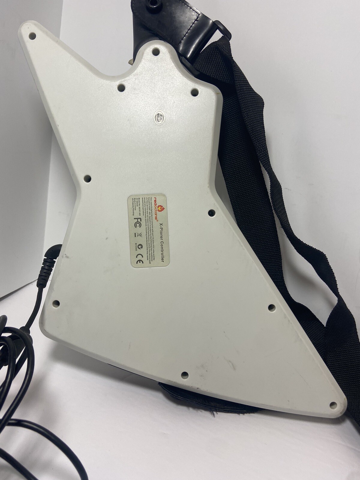 Guitar Hero Xplorer Red Octane Xbox 360 Explorer Wired w/ USB Cable