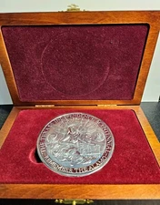 1986 Texas Independence .999 Fine One Pound Silver Vintage Round w/Display Box
