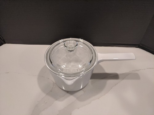 VTG Corning Ware M-68-B 1QT Measuring Cup Dual Spout Pour Sauce Pan W/ Pyrex Lid - Picture 4 of 8