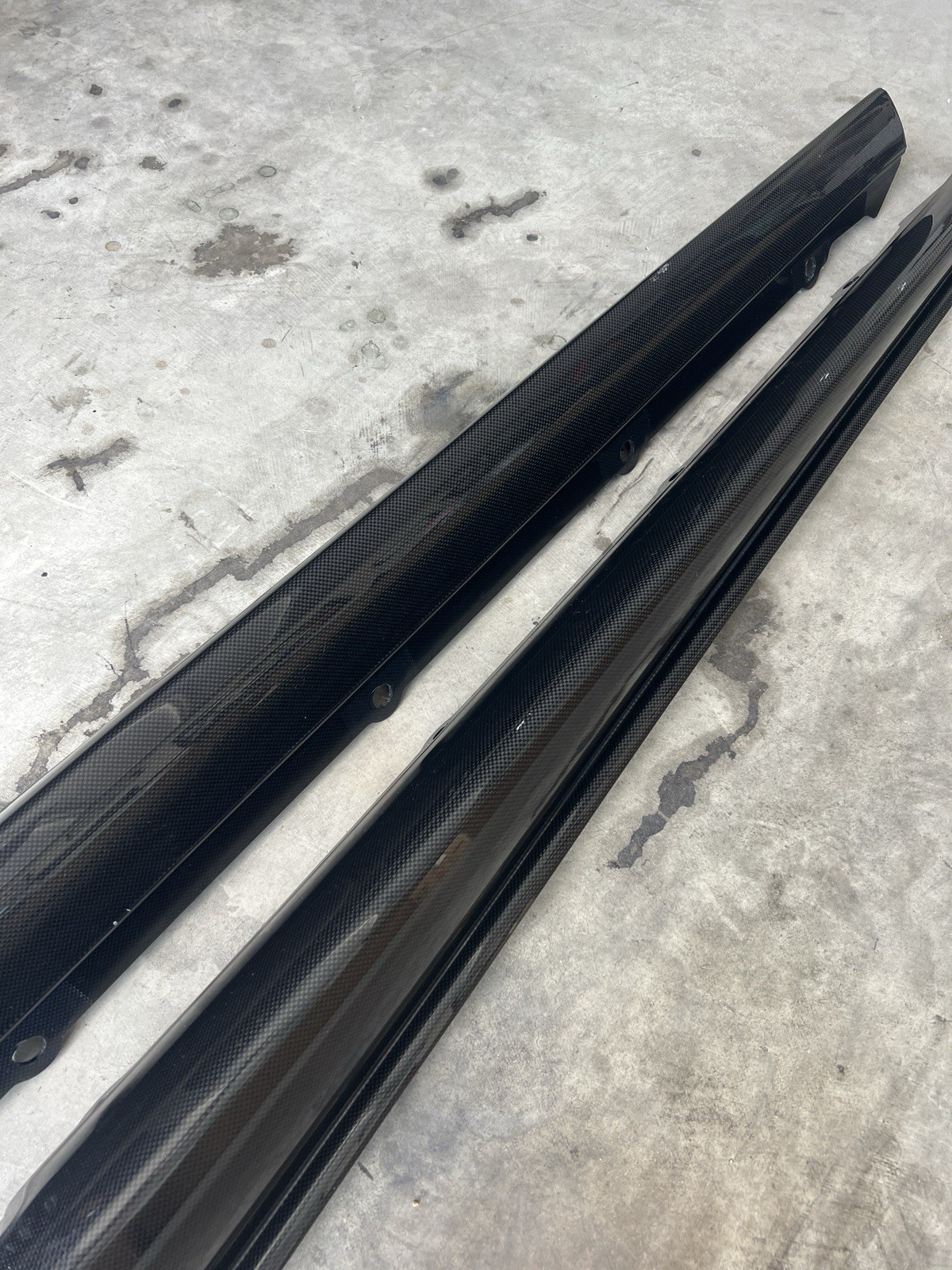 Ferrari 296 Running board P/N 777177