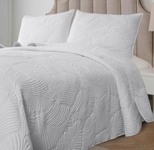 White Quilt King Size - All-Season Comfort with High-Relief Texture, Brushed ...